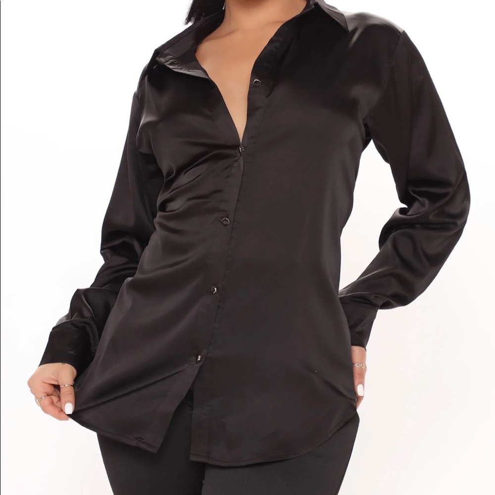 Fashion Nova Too Sleek For You Satin Top- Black | size M |